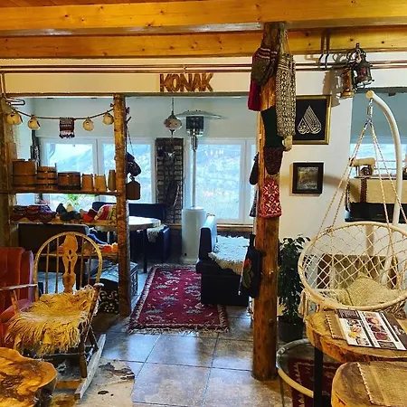 Konak Umoljani Appartamento Umoljani