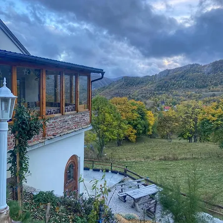 Konak Umoljani * Umoljani