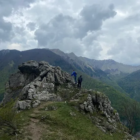 Апартаменты Konak Umoljani *