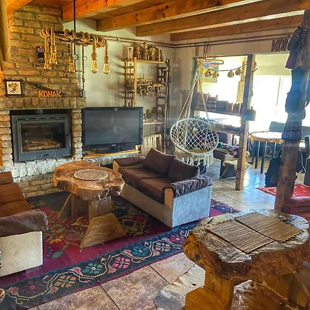 Апартаменты Konak Umoljani Umoljani