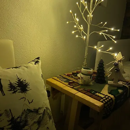 Konak Umoljani Lägenhet *