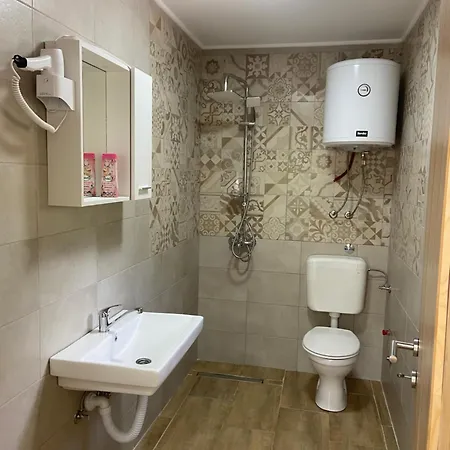 Appartamento Konak Umoljani *