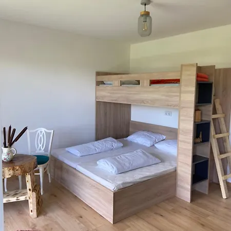 Konak Umoljani Umoljani